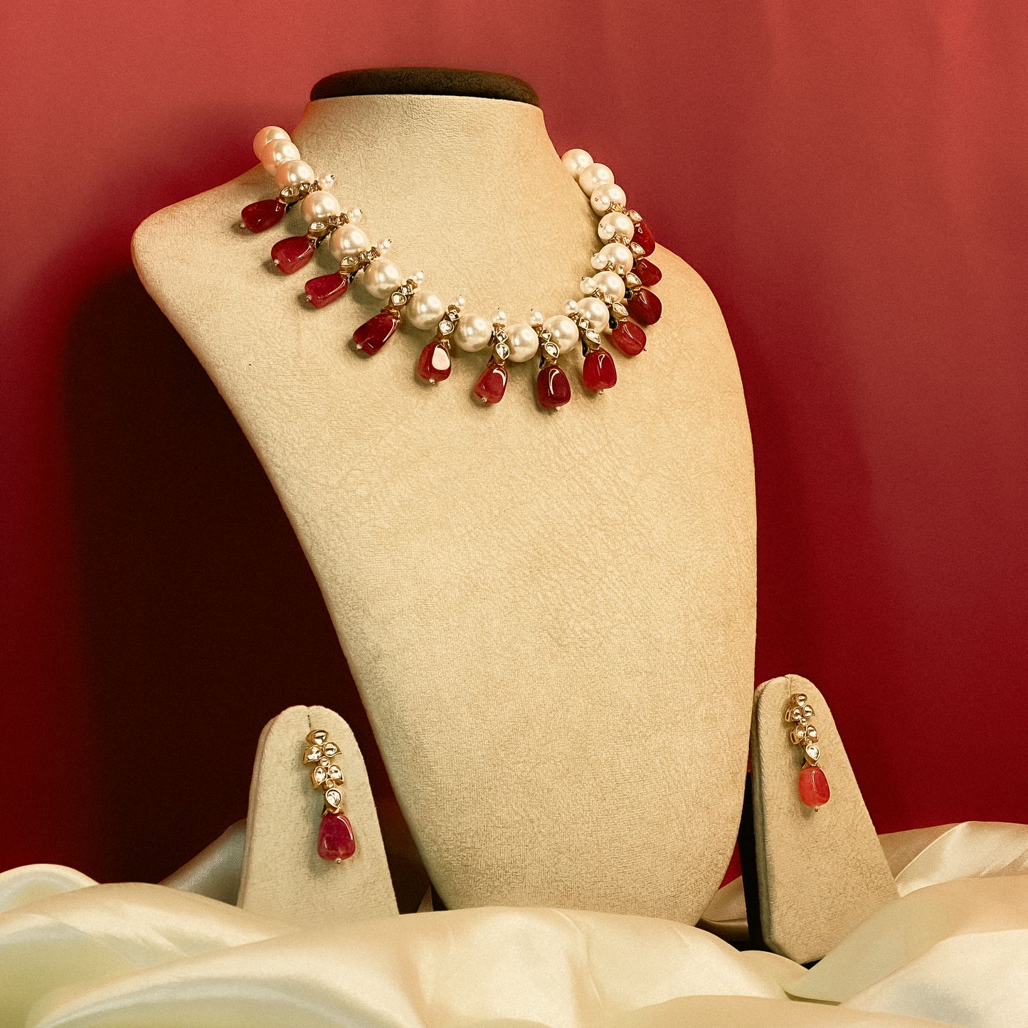 Pearl Choker Necklace Set with Red Teardrop Drops