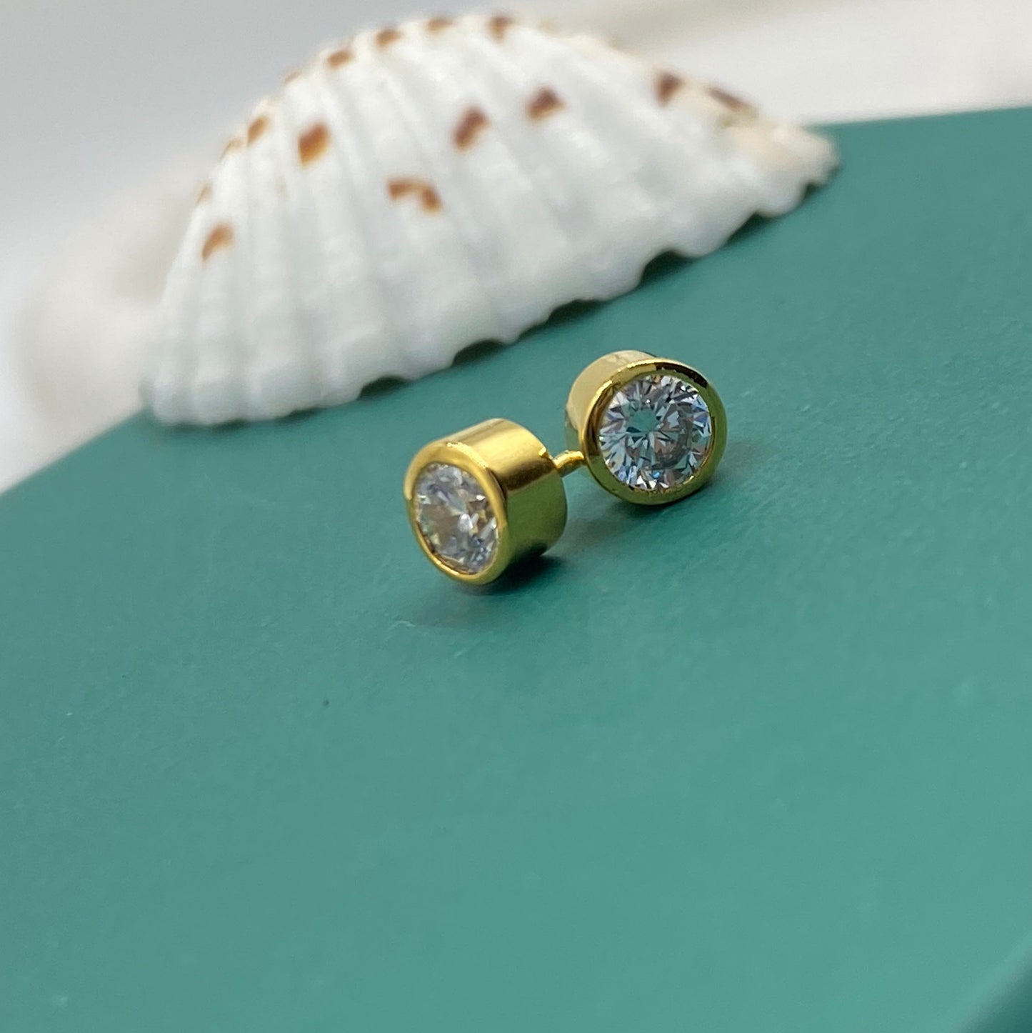Men’s Round Crystal Stud Earrings, 22KT Gold Plated